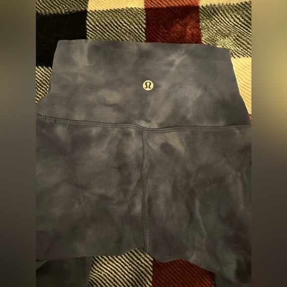 Lululemon blue wash leggings - Picture 4 of 4